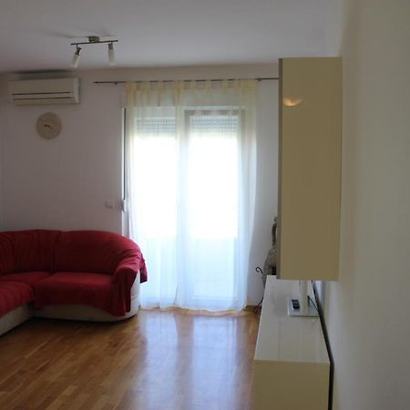 Apartamento Toni Omiš Exterior foto