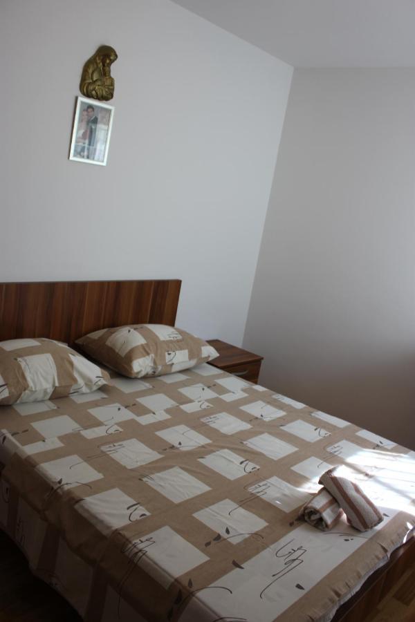 Apartamento Toni Omiš Exterior foto