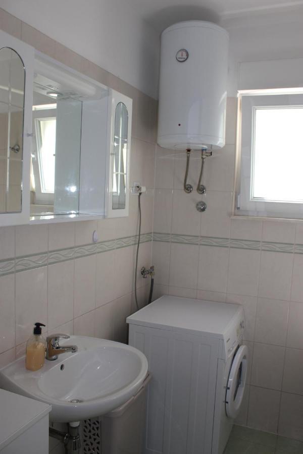 Apartamento Toni Omiš Exterior foto