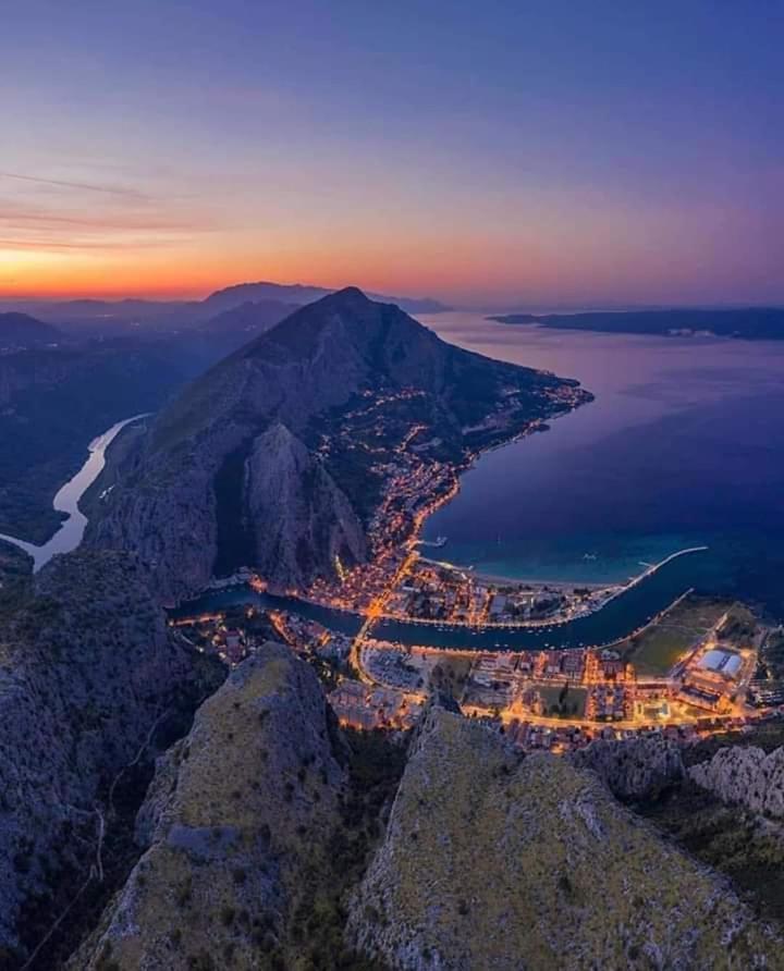 Apartamento Toni Omiš Exterior foto